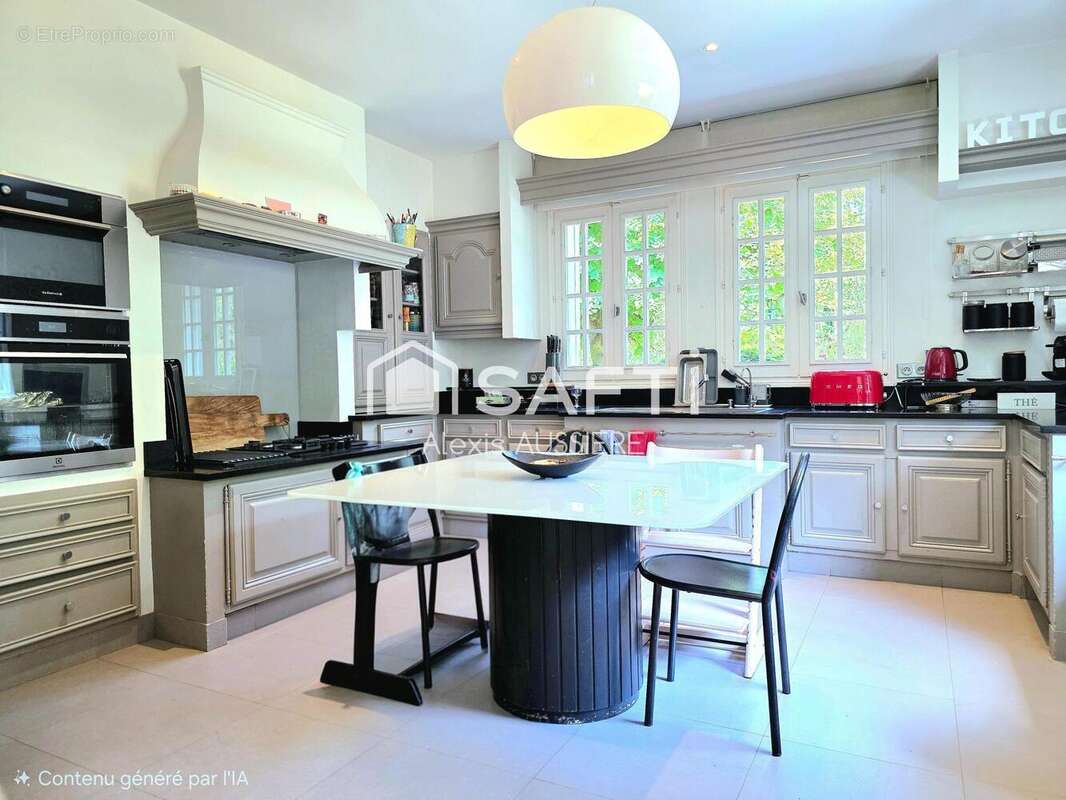 Maison 300 m² à Montevrain  - photo 7