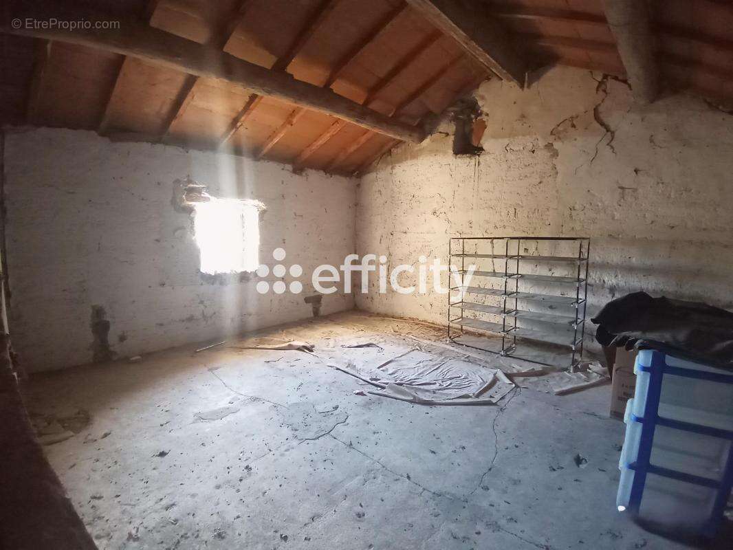 Maison à ALTHEN-DES-PALUDS