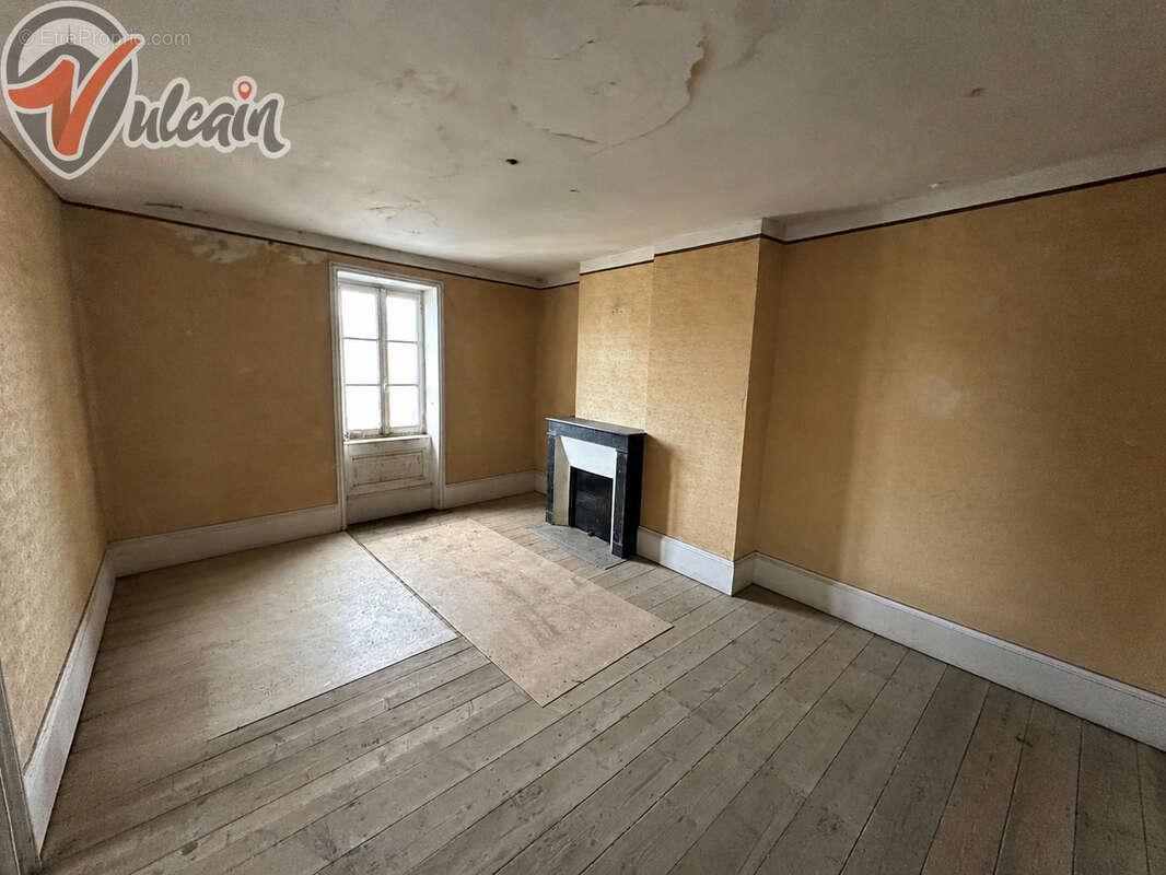 Appartement à VERTAIZON