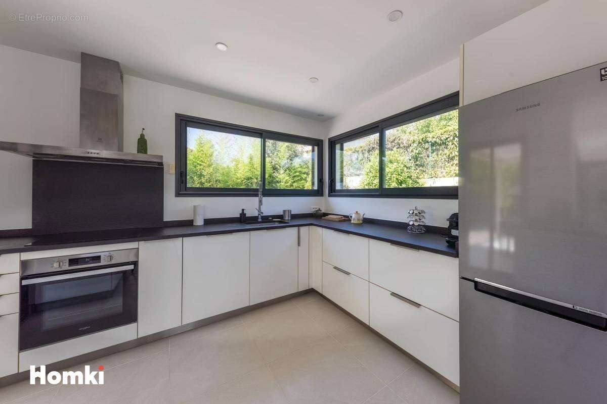 Maison/Villa T4 de 124 m² à Les Adrets-de-l'Estérel 83600 - photo 6