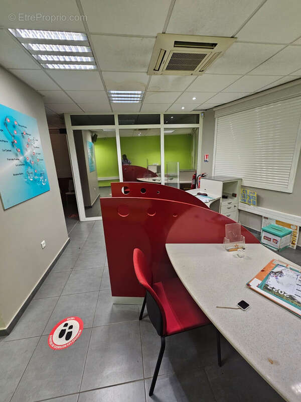 Commerce à FORT-DE-FRANCE