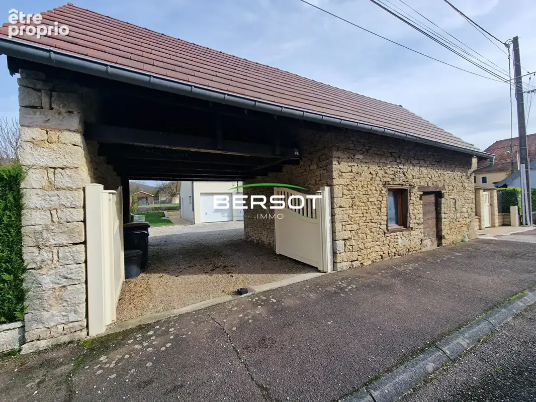 Maison de plain pied de 131 m² - 6 pièces, 3 chambres à Branne - photo 11