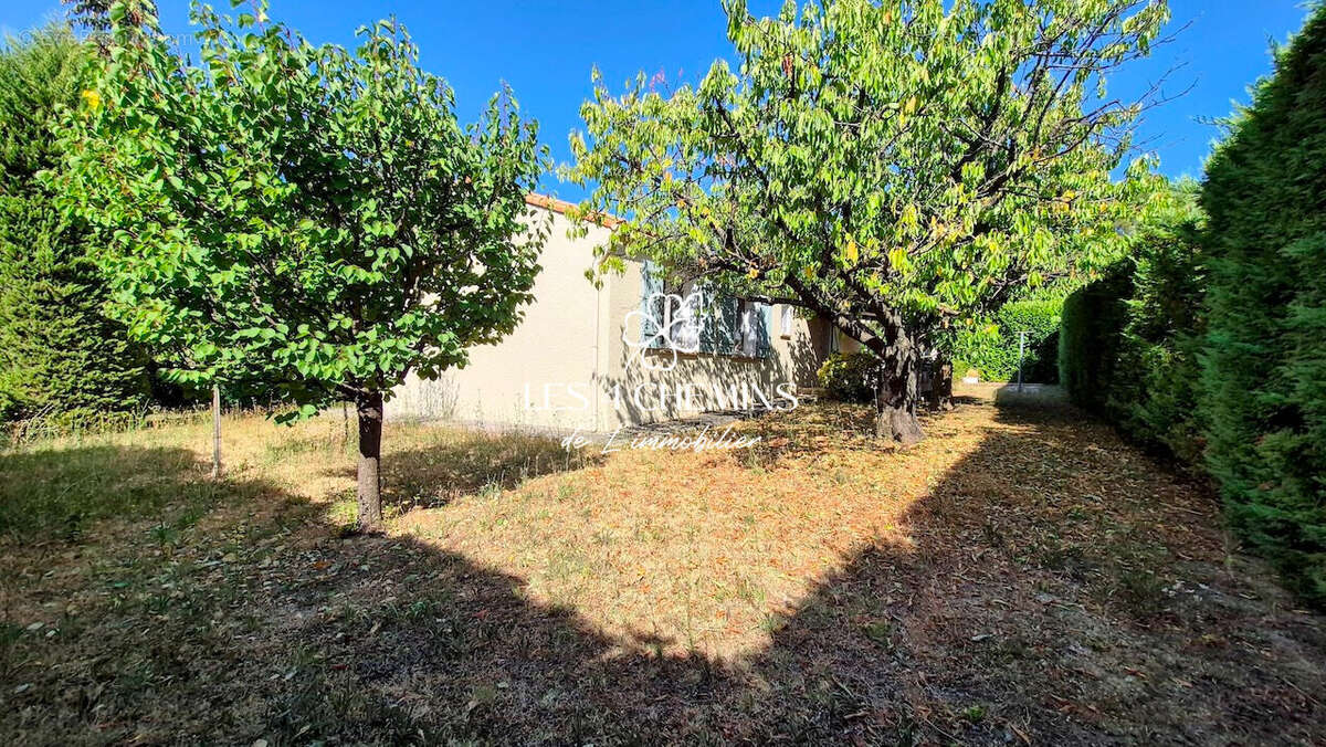 Maison à vendre à Fuveau -  105 m2  4 chambres,terrain de 770 m² - photo 13