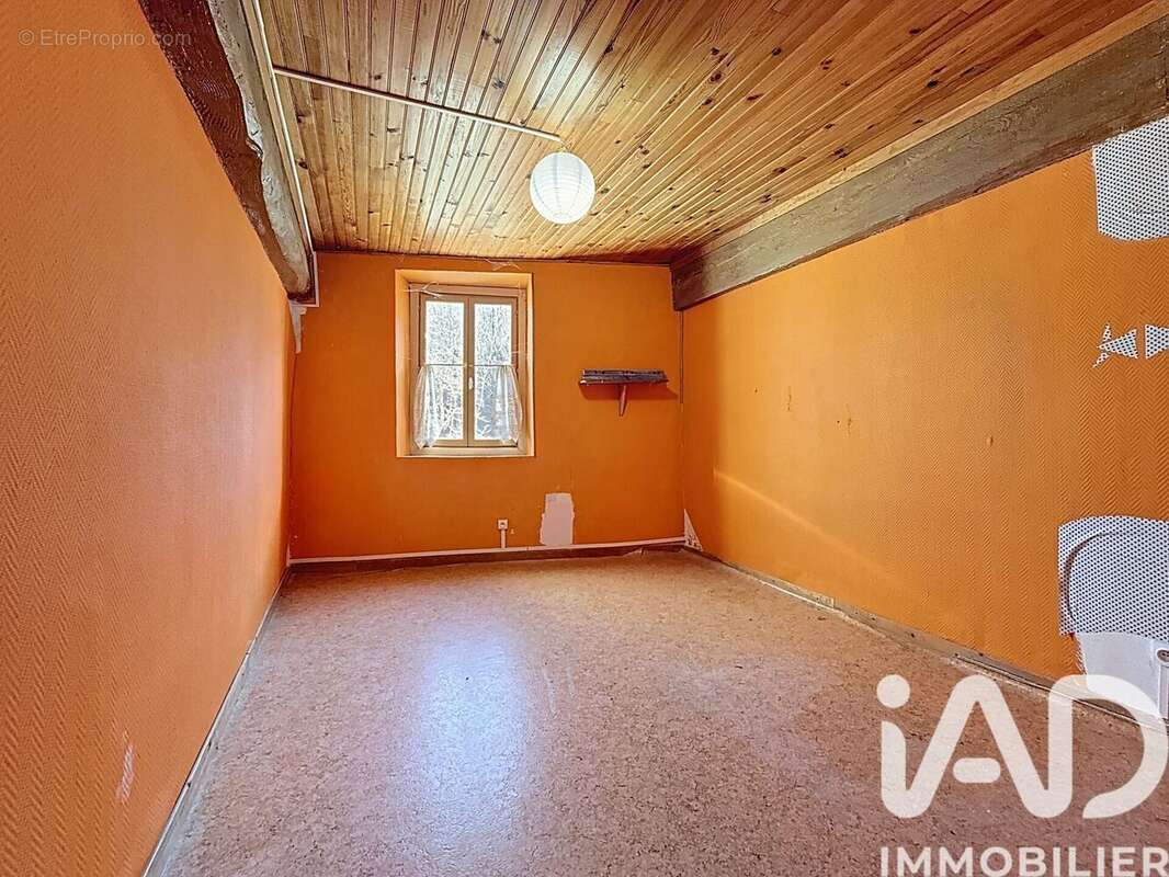 Maison 126 m² à Festes-Et-Saint-Andre  - photo 8