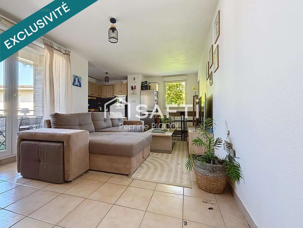 Photo 2 - Appartement à CARBON-BLANC