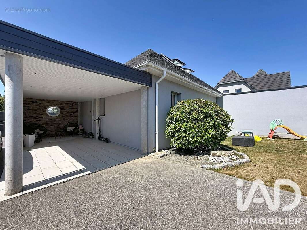 Maison 140 m² à Saint-Maurice-D'etelan  - photo 2