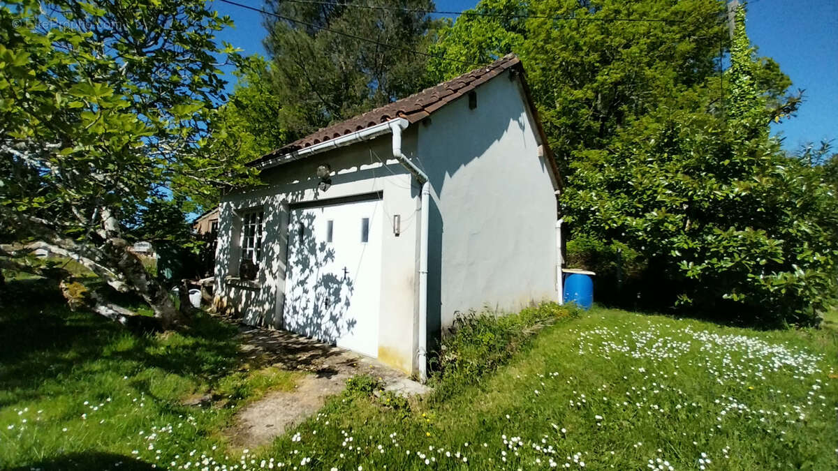 Maison à SEGONZAC