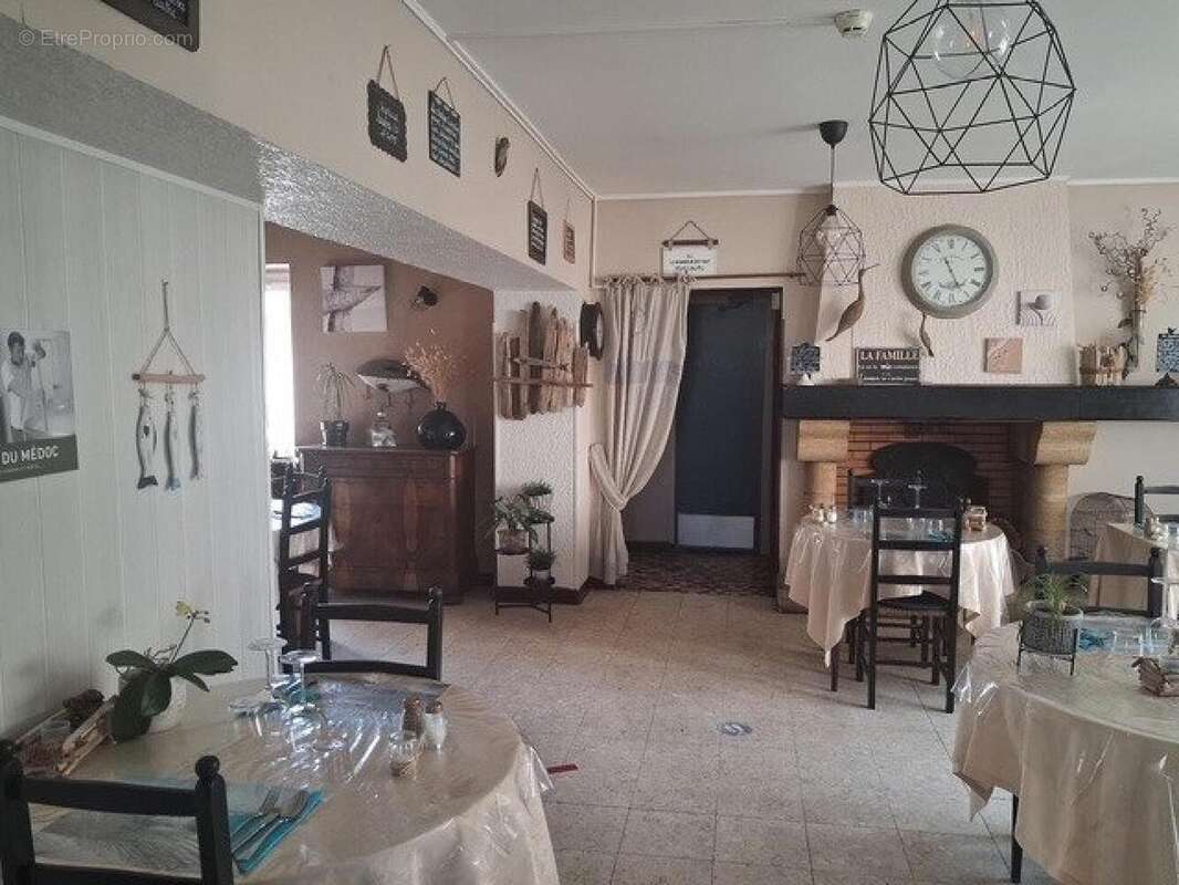 Photo 5 - Commerce à VENDAYS-MONTALIVET