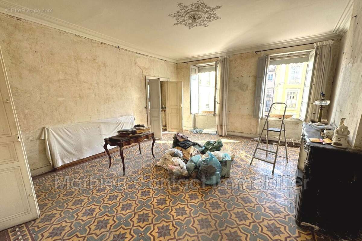 Appartement à NIMES