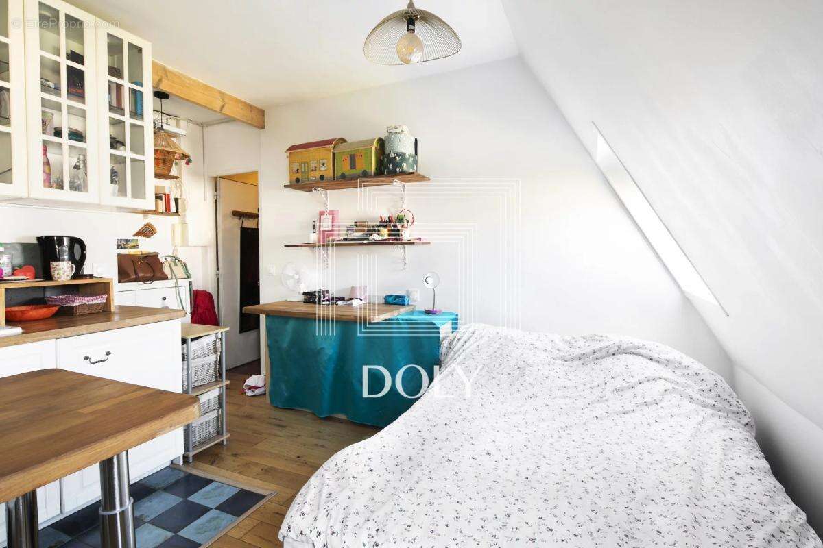Appartement à PARIS-5E