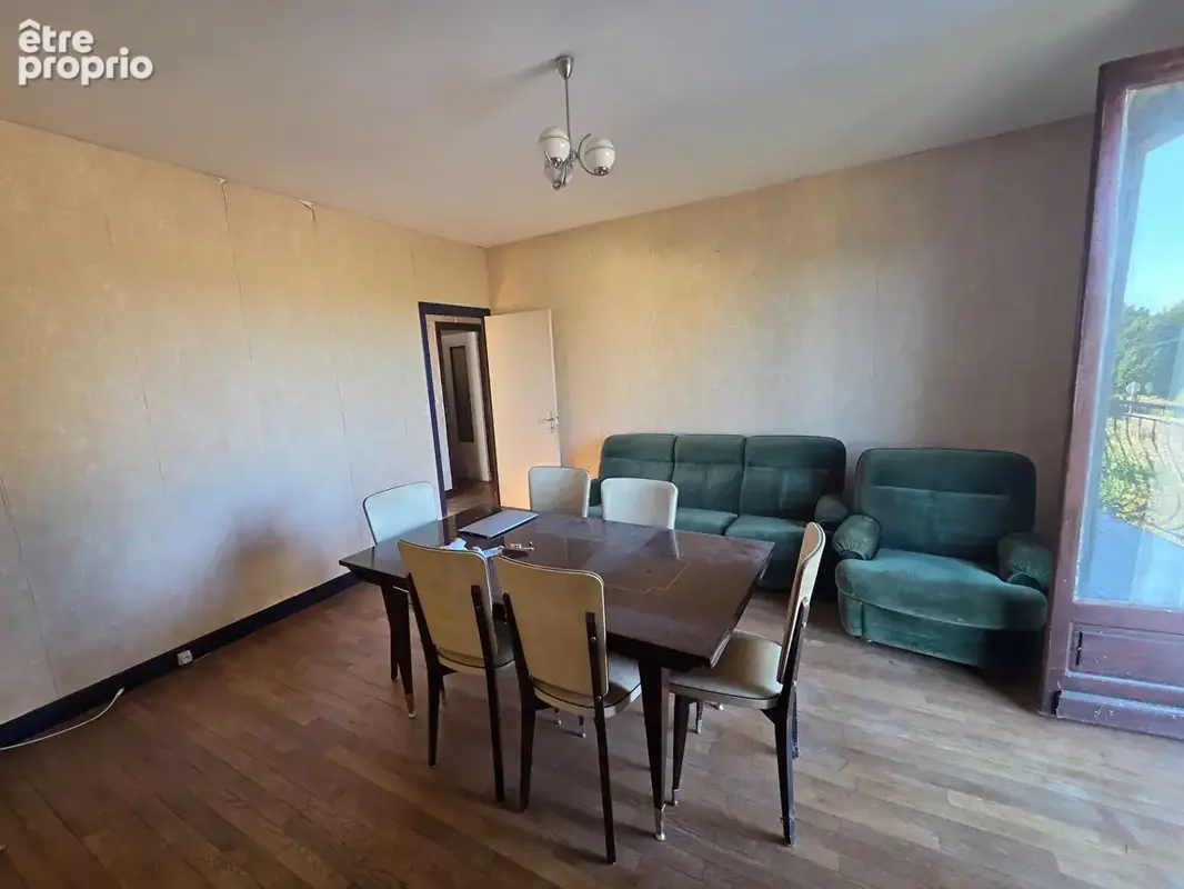 Maison à rénover avec 3 chambres, garage et terrain ? Le Châtenet-en-Dognon - photo 5