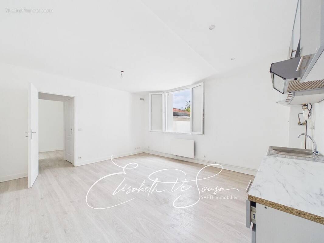 Photo 1 - Appartement à IVRY-SUR-SEINE