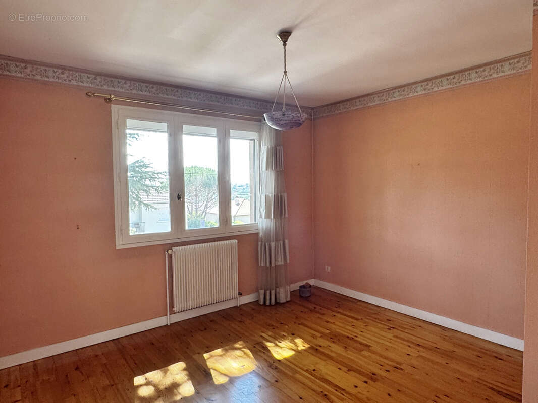 Maison T6 au grand calme avec piscine - photo 8