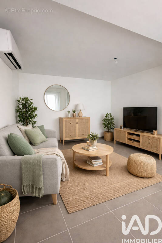 Photo 1 - Maison à EYRAGUES