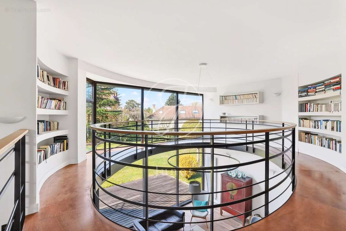 Maison à LE VESINET