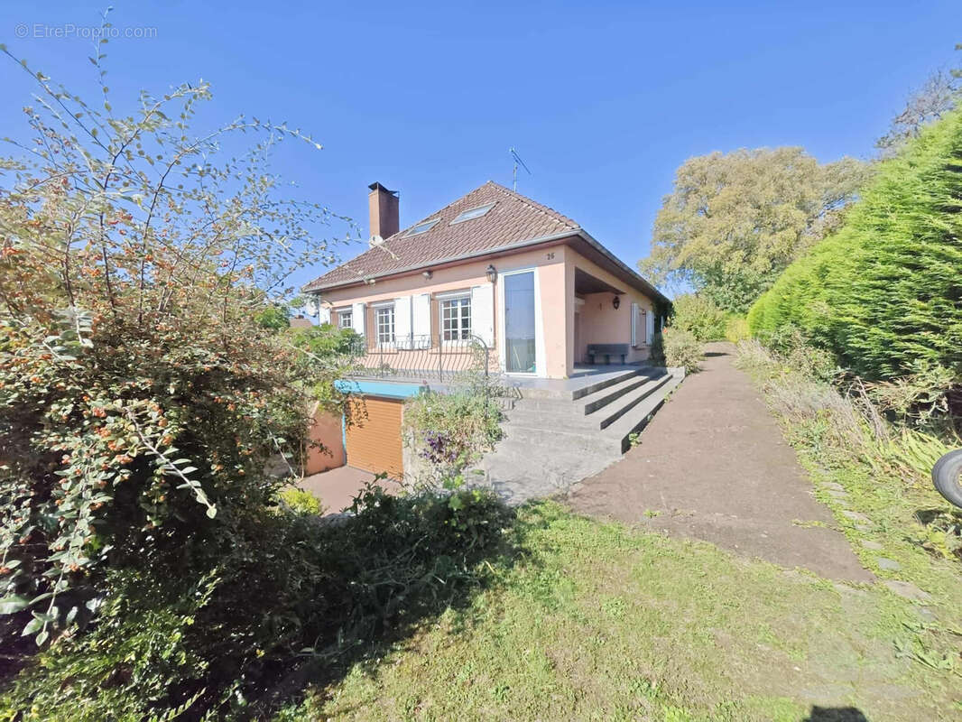 Maison à WALINCOURT-SELVIGNY