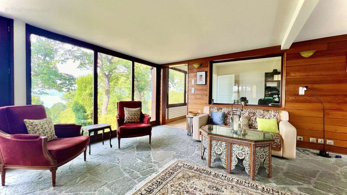 Maison à NEUVECELLE