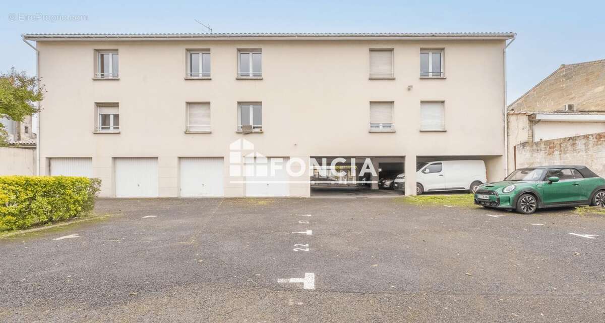 Appartement à BORDEAUX