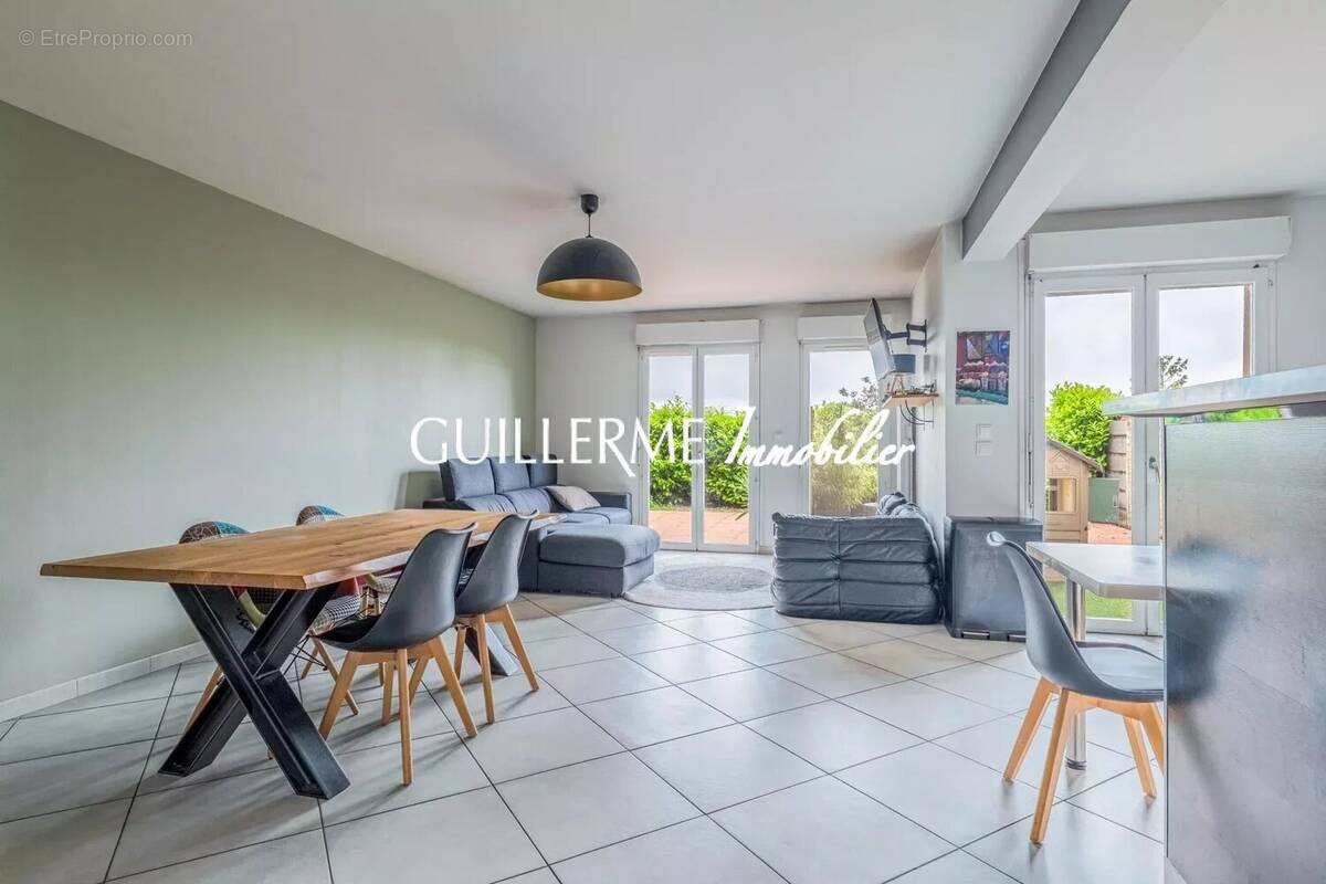 Appartement à DARDILLY