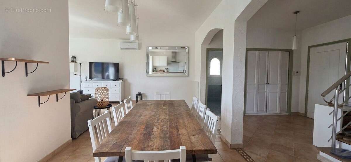 Maison à TOURRETTE-LEVENS