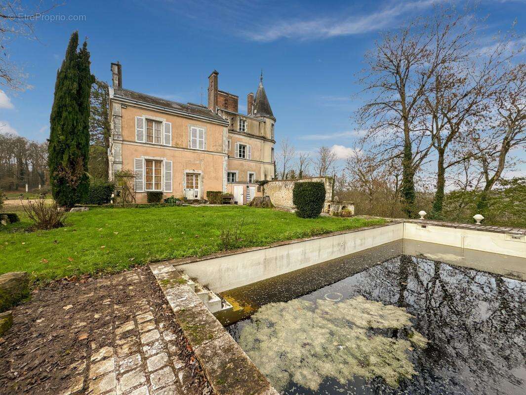 Maison à SAINT-JEAN-FROIDMENTEL