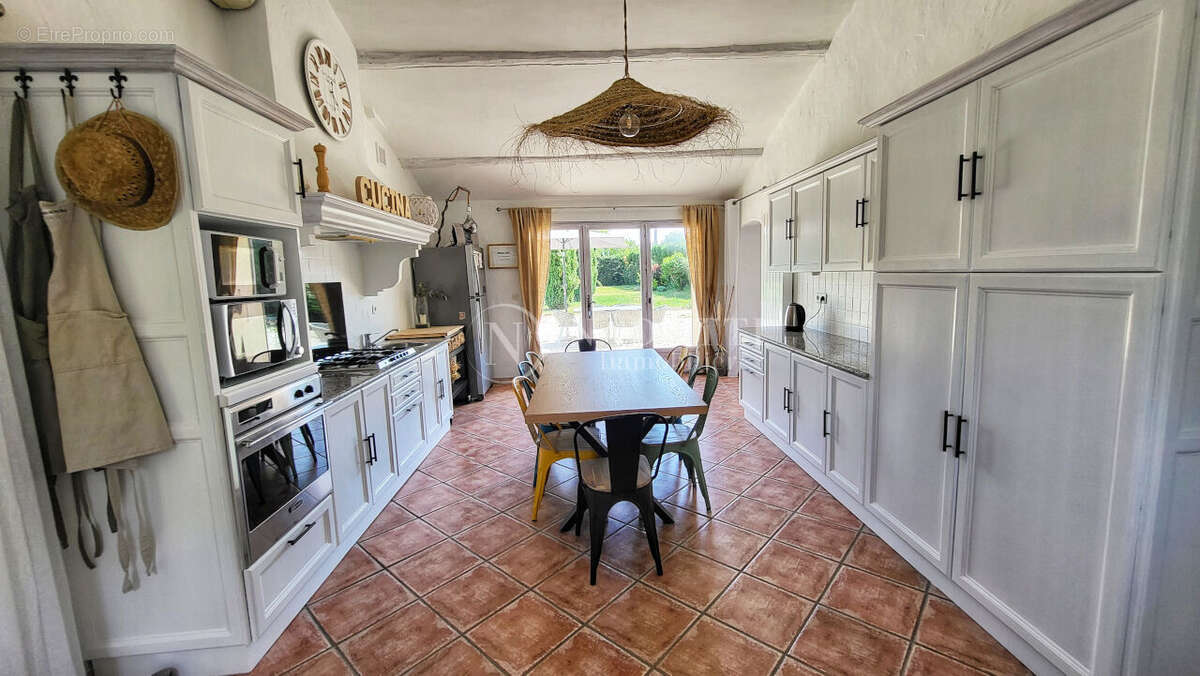 Maison à MAZAN