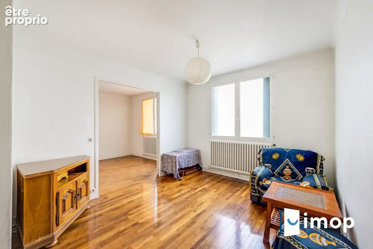Aubervilliers – Grand T3 lumineux de 55 m² avec ascenseur et cave, à 9 min du métro - photo 3