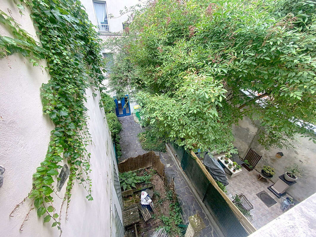 Appartement à PARIS-19E