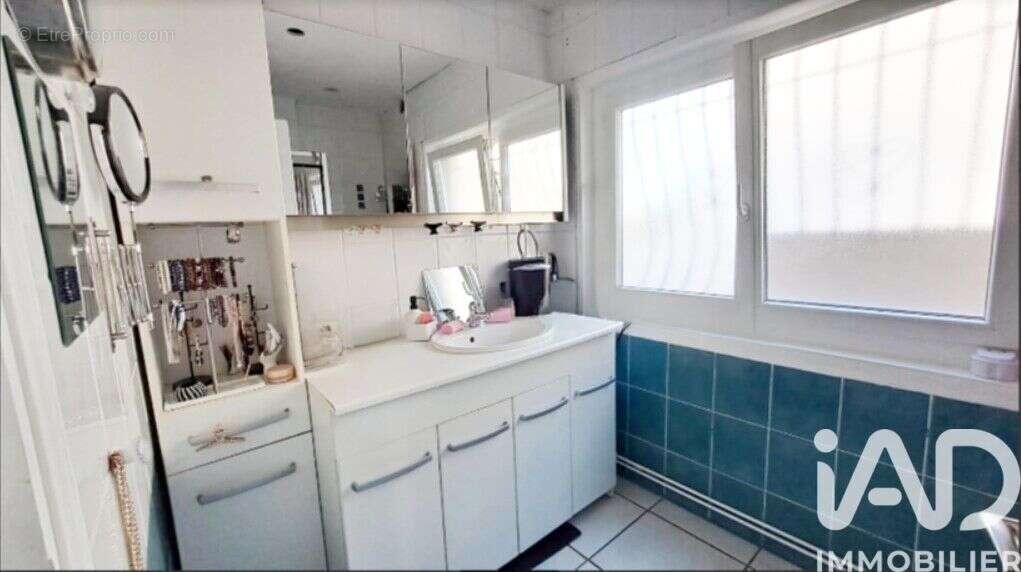 Photo 9 - Maison à SAINT-CHAMOND