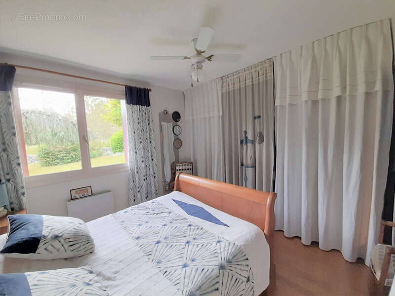 Maison à SAINT-EUTROPE-DE-BORN