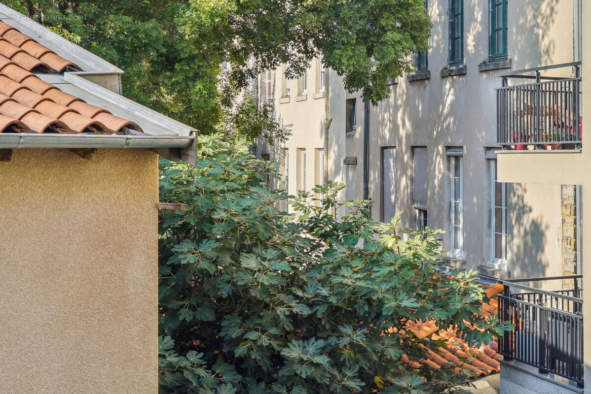 Appartement à LYON-5E