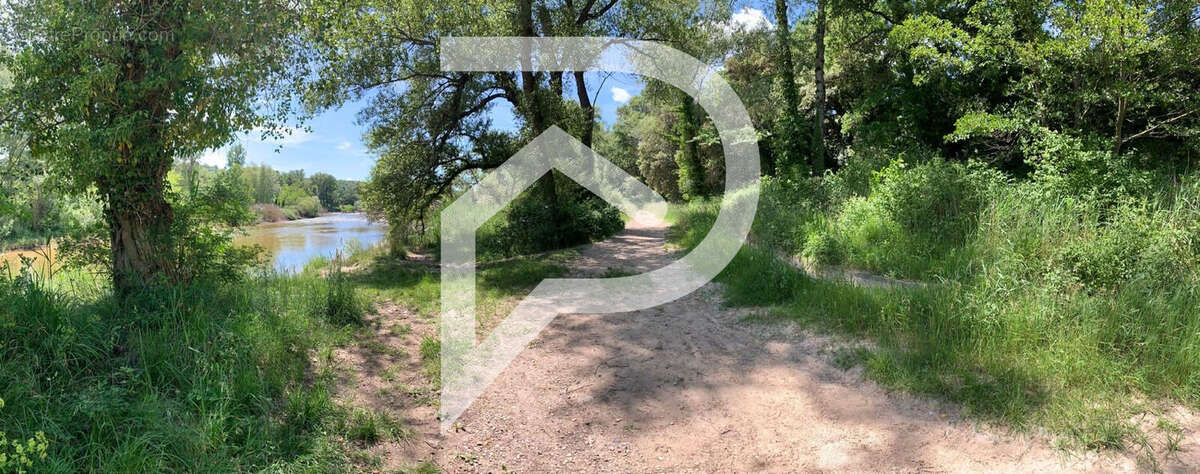 Maison à VINON-SUR-VERDON