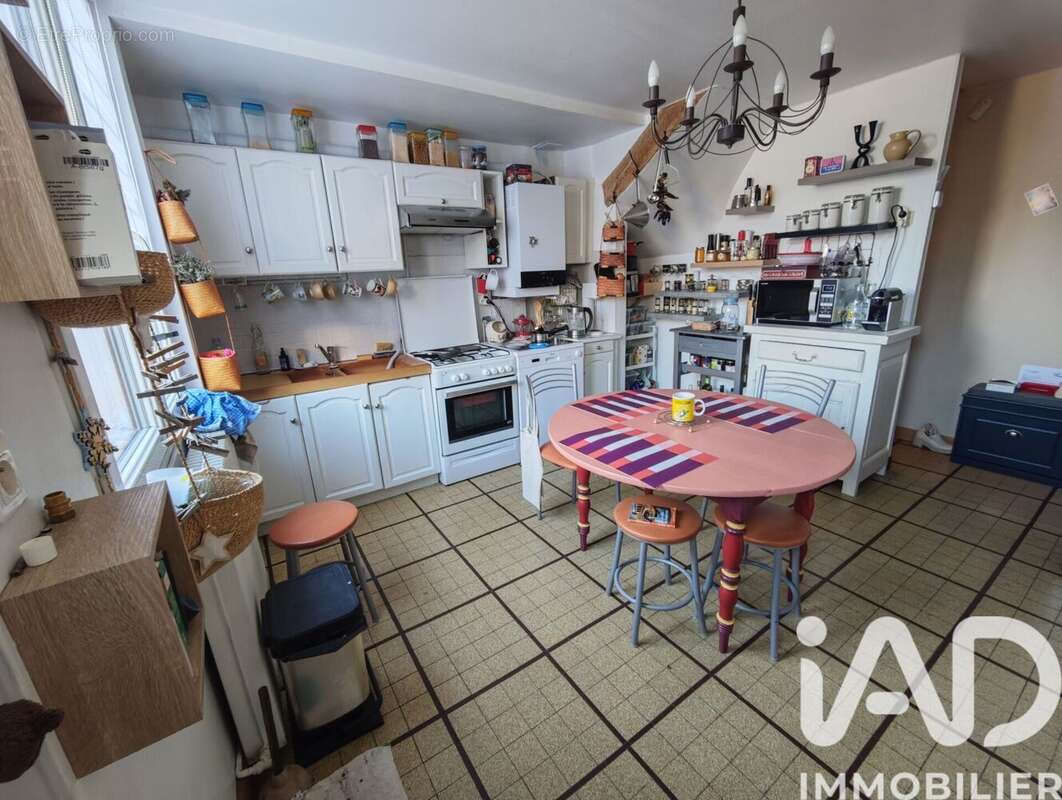 Photo 3 - Maison à DEVILLE-LES-ROUEN