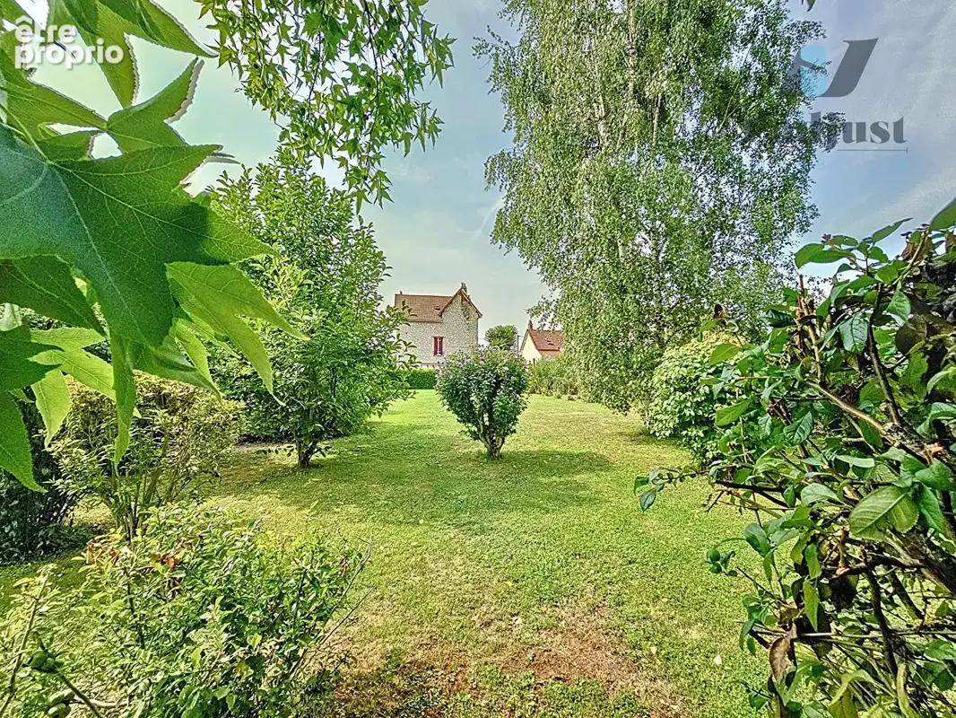 Une magnifique Meulière à Voulx (27mn de FONTAINEBLEAU) ! 7 pièces - Sous-sol total - Terrain de 3 866 m² - photo 2