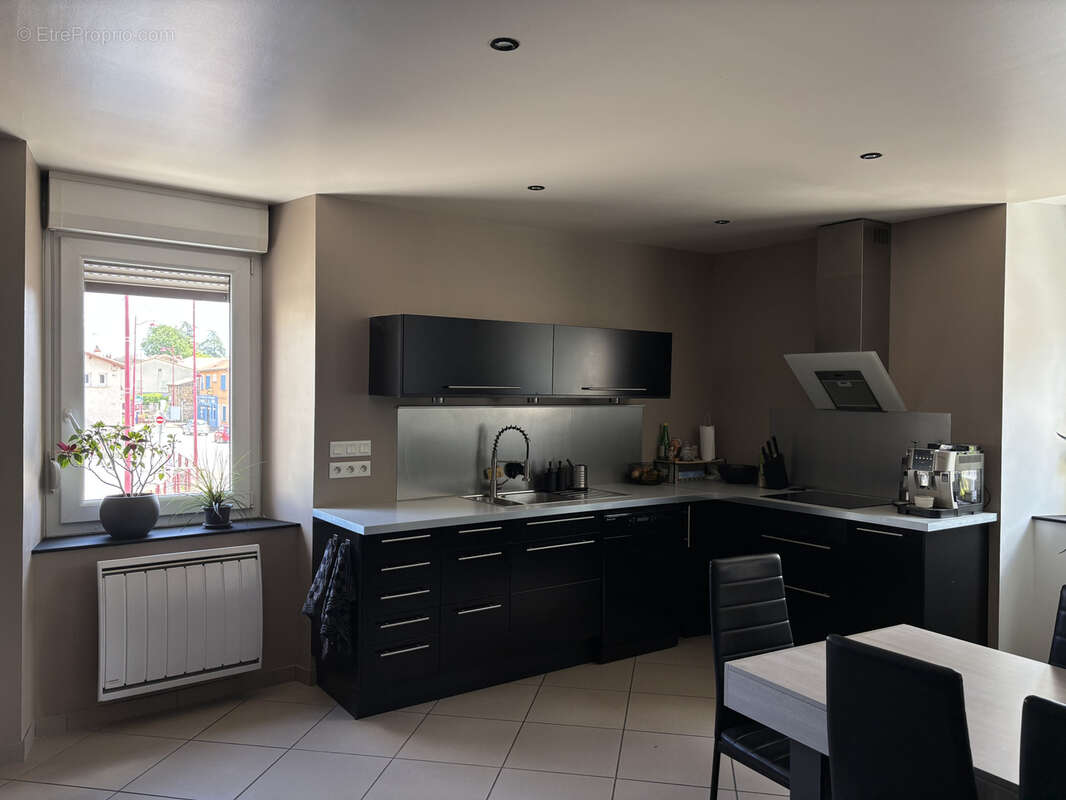 Appartement duplex T4 de 112 m2 avec garage à Davézieux - photo 2