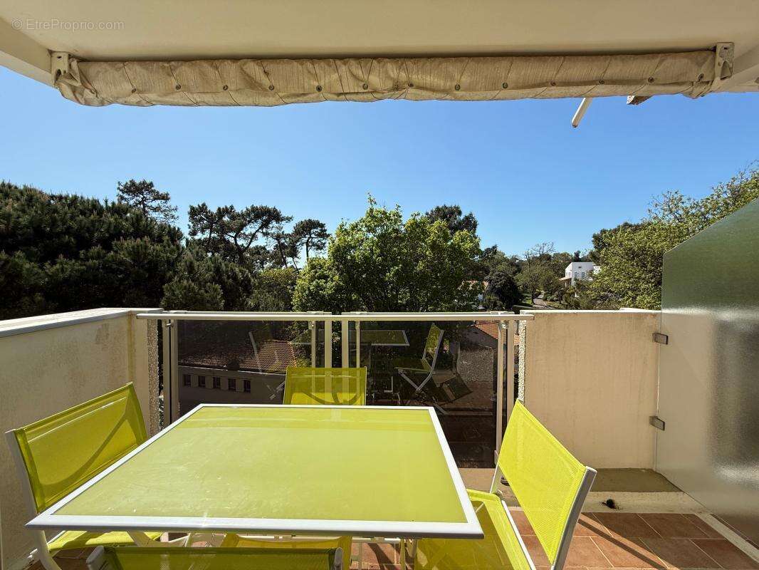 Appartement à VAUX-SUR-MER