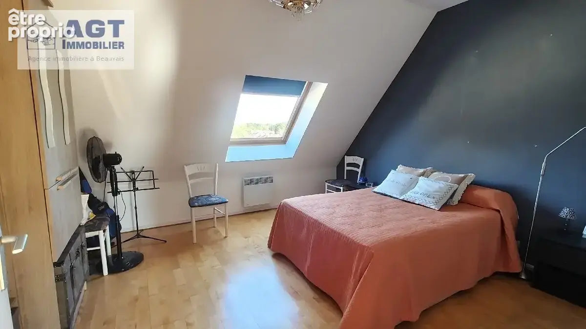 Appartement 105 m² à Beauvais  - photo 8