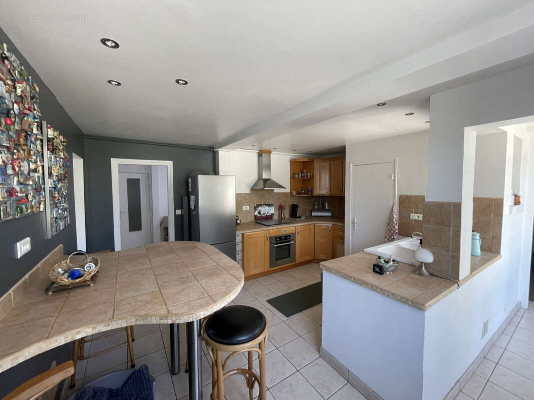 Maison à MAROLLES-EN-HUREPOIX