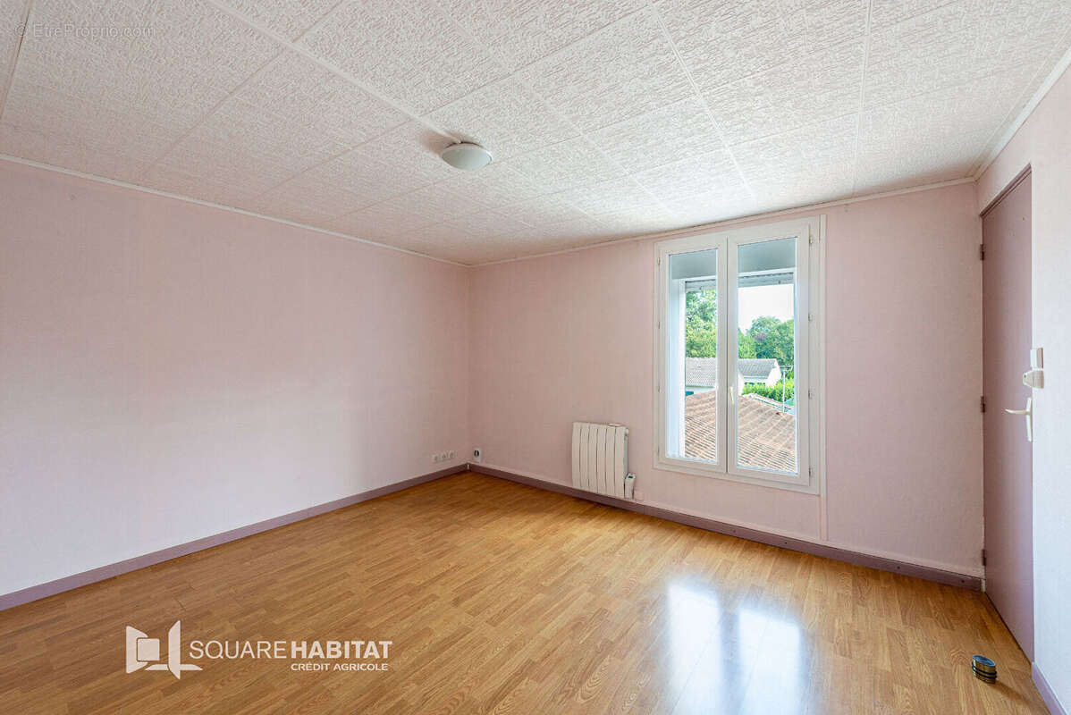 Maison à VIEUX-CONDE