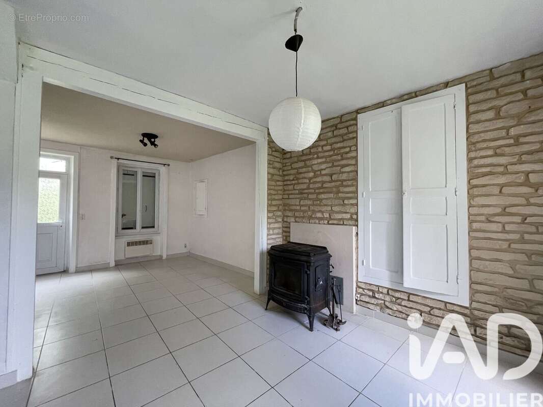 Photo 5 - Maison à NEUVIC-ENTIER