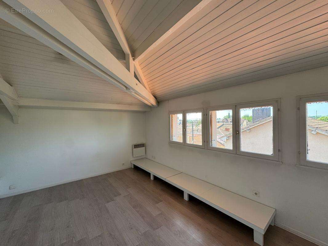 Appartement T3 - photo 6