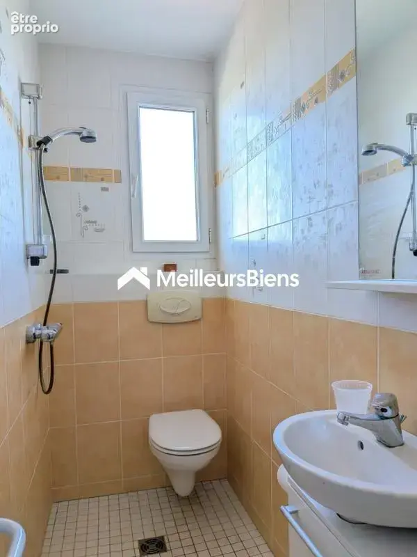 Maison familiale 110m2 quartier descartes cholet - photo 12