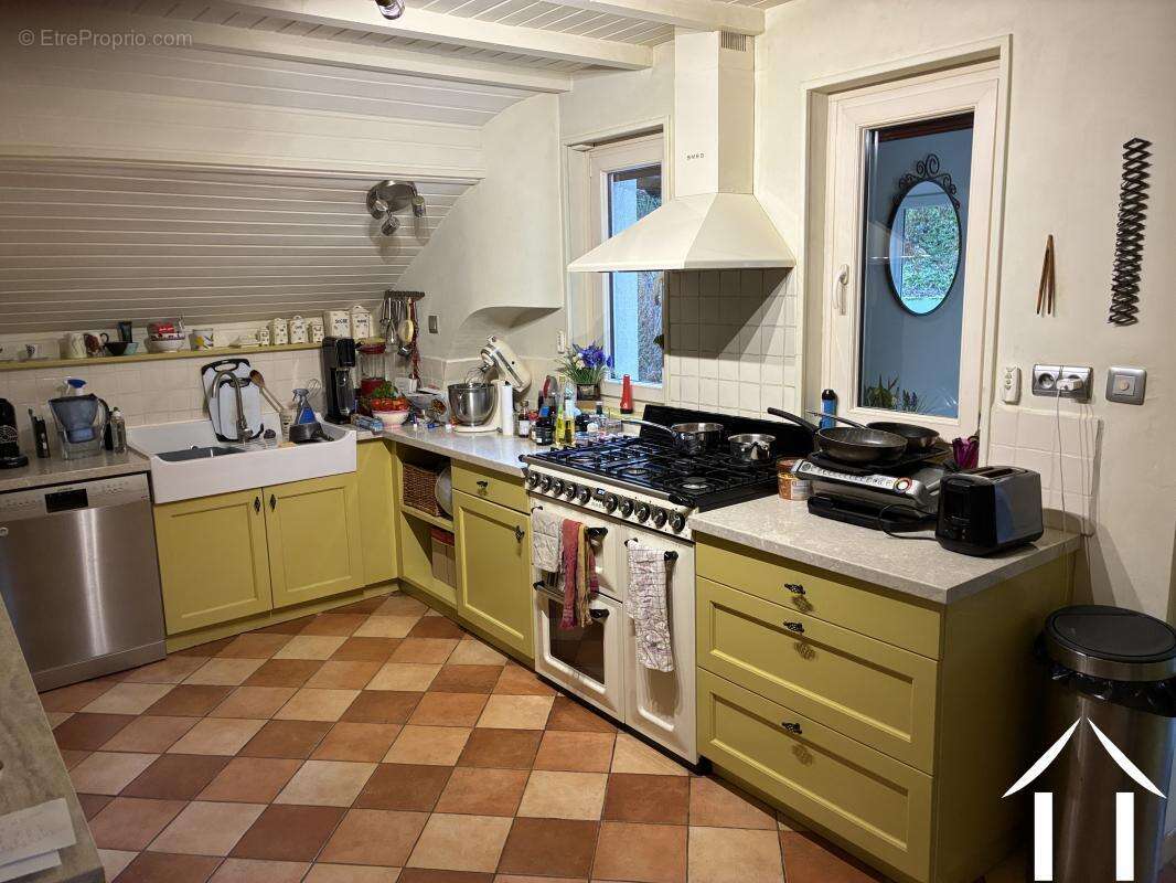 Maison à CUSSY-EN-MORVAN