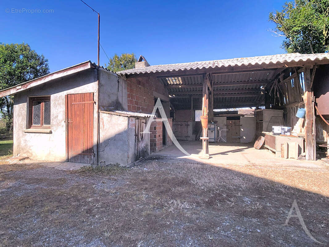 Maison à LONGAGES