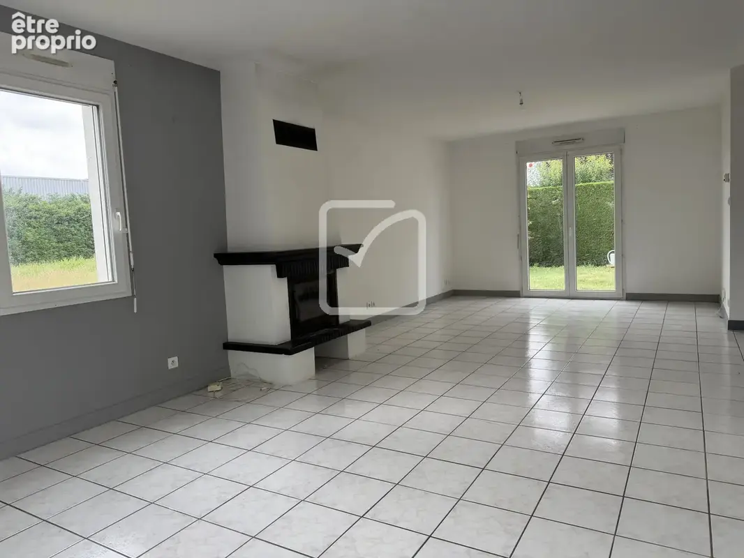 Maison 120 m2   3 chambres avec rangements   balcon, jardin et sous-sol   Exclusivité Poitiers Sud - photo 2