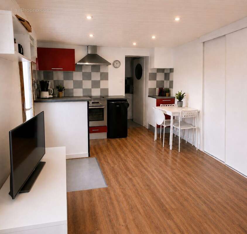 Appartement 27 m² à Saint-Jorioz  - photo 4