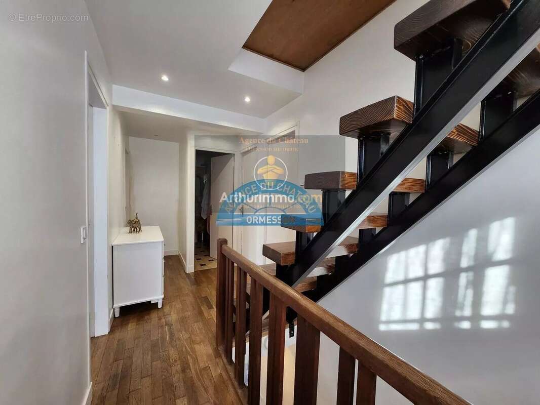 Maison à ORMESSON-SUR-MARNE