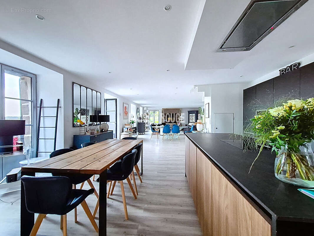 Maison à PLOUER-SUR-RANCE