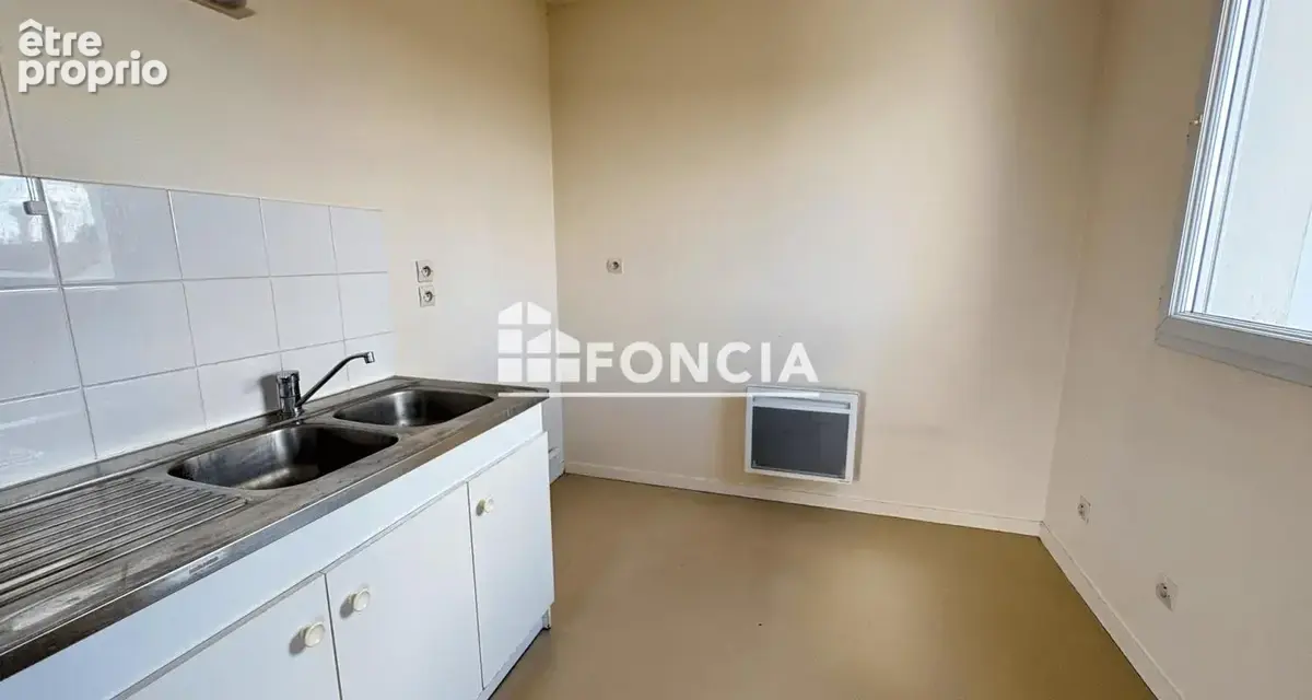 Rezé La Houssais Appartement T2 de 47m2 avec terrasse de 30m2 + parking en sous-sol - photo 6