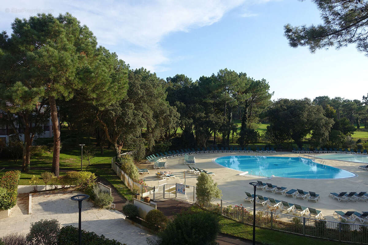 Appartement à MOLIETS-ET-MAA